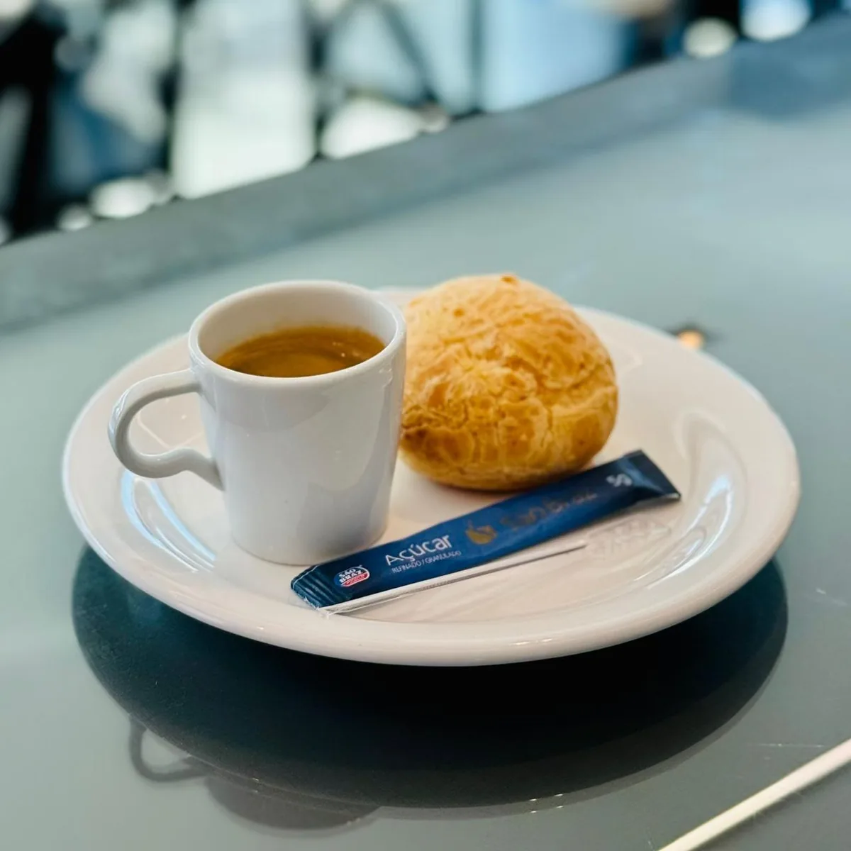 Café servido na conveniência Martinez
